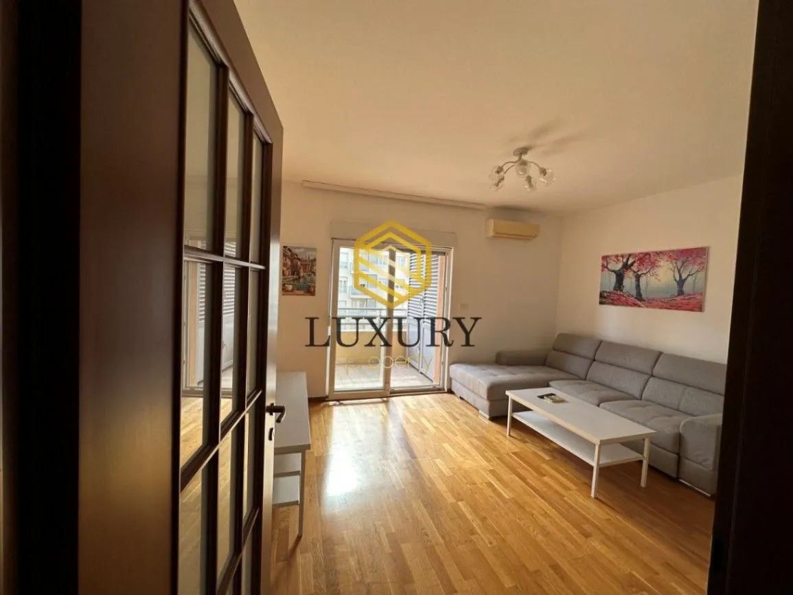 Rent, one bedroom apartment, 50m², City Kvart, Podgorica