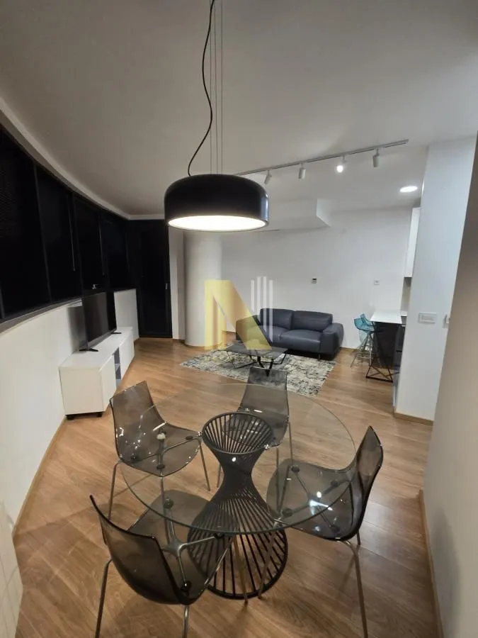 Prodaja, jednosoban stan, 49m², Centar, Novi Sad