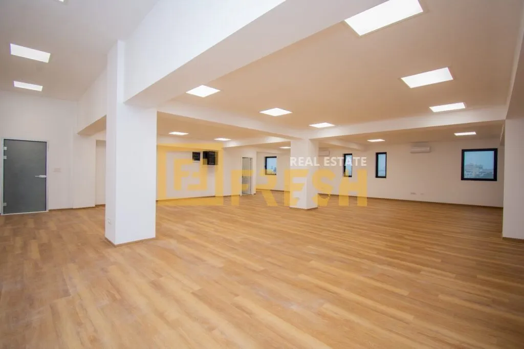 Rent, office space, 450m², Zabjelo, Podgorica