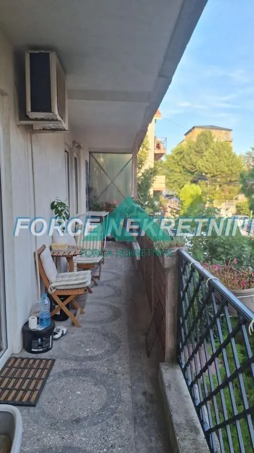 Sale, four bedroom apartment, 104m², Voždovac Sve Podlokacije, Beograd