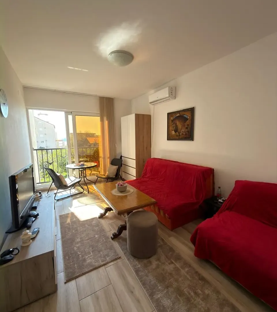 Sale, three bedroom apartment, 75m², Bečići, Budva