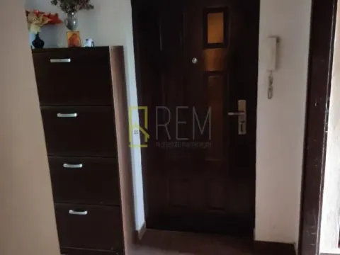 Prodaja, trosoban stan, 100m², Blok 5, Podgorica - image 11