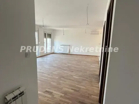 Prodaja, četvorosoban stan, 76m², Gornji Grad Margita, Pančevo - image 3