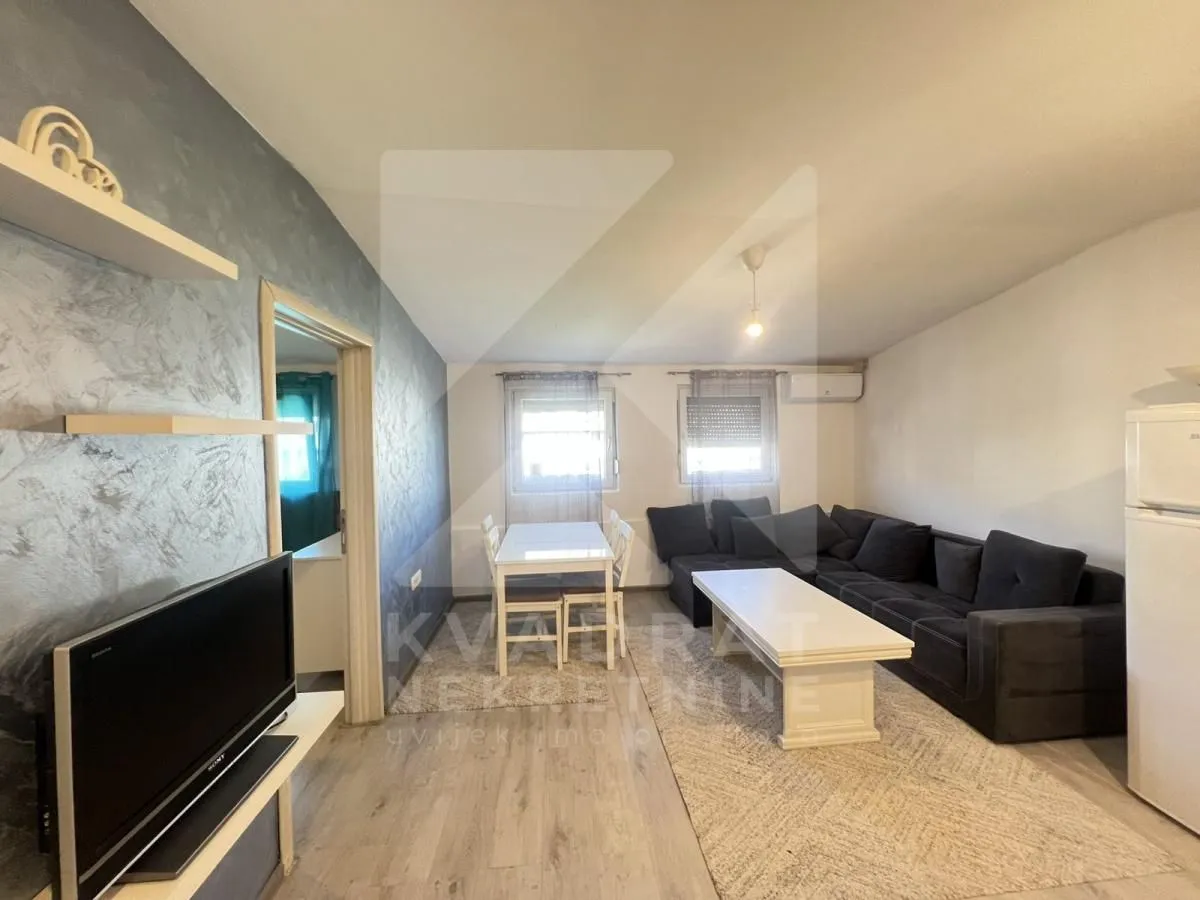 Rent, one bedroom apartment, 50m², Centar, Podgorica