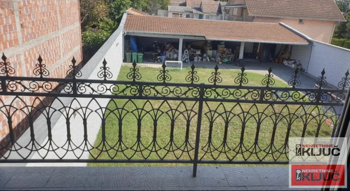 Rent, house, 1000m², Kać, Novi Sad Sve Podlokacije
