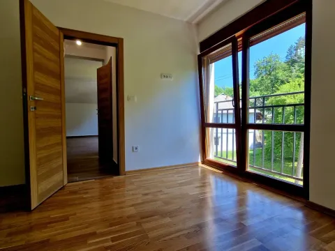 Prodaja, stan, 74m², Kolašin, Crna Gora - image 7