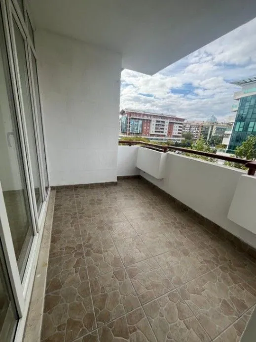 Izdavanje, dvosoban stan, 60m², Preko Morače, Podgorica