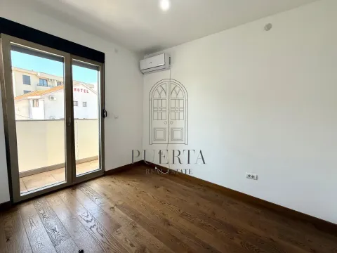 Rent, two bedroom apartment, 56m², City Kvart, Podgorica - image 6