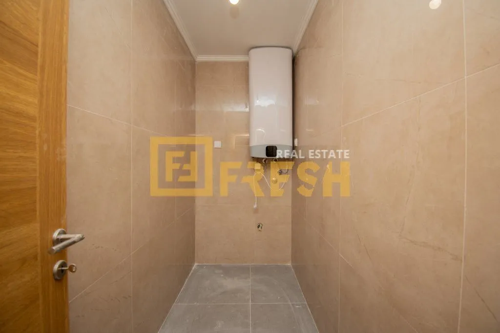 Rent, four bedroom apartment, 150m², Centar, Podgorica