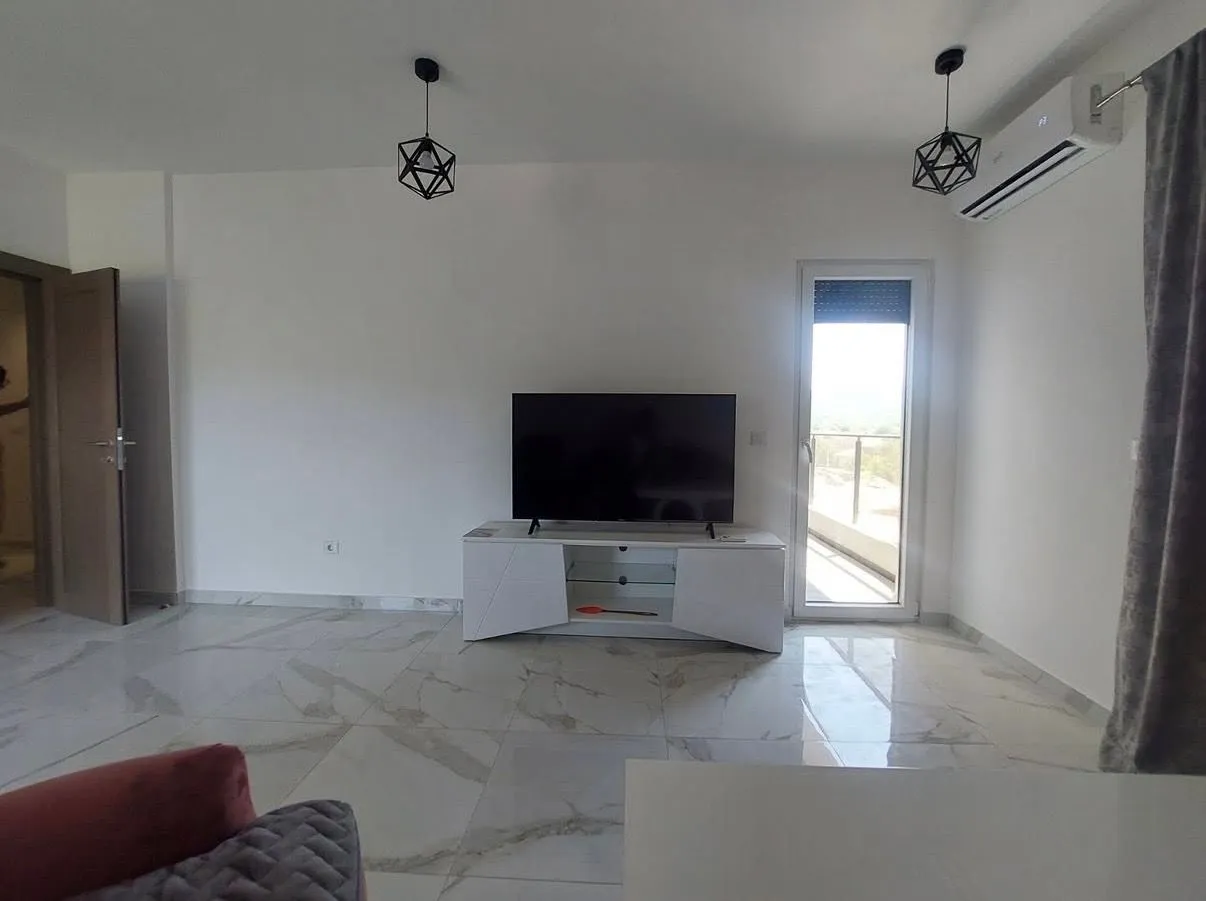 Rent, two bedroom apartment, 70m², Radanovići, Kotor