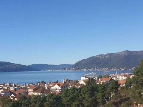 Rent, house, 180m², Marići, Tivat - image 6