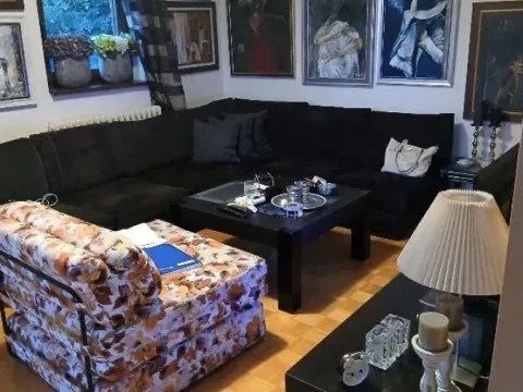 Sale, two bedroom apartment, 58m², Karaburma, Palilula Sve Podlokacije