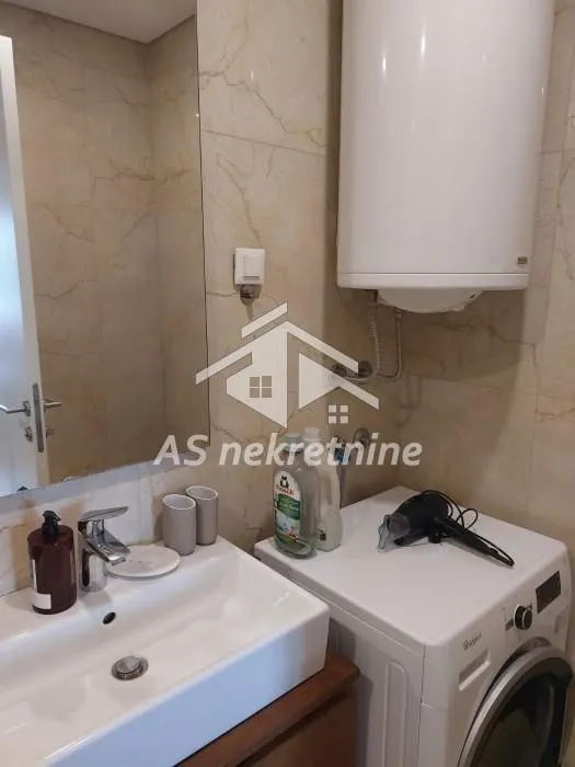 Rent, three bedroom apartment, 68m², Novi Beograd Blok 63, Novi Beograd Sve Podlokacije