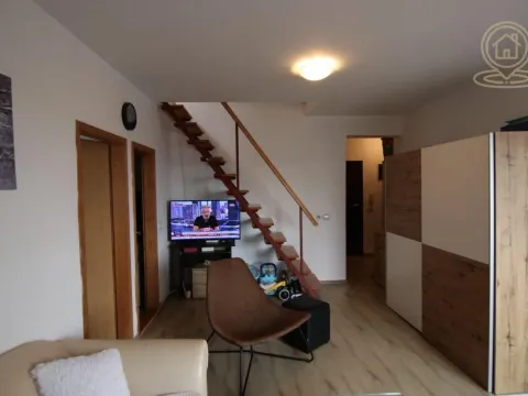 Sale, two bedroom apartment, 76m², Stari Grad, Beograd - image 5