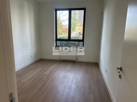 Izdavanje, dvosoban stan, 74m², Savski Venac, Beograd - image 6