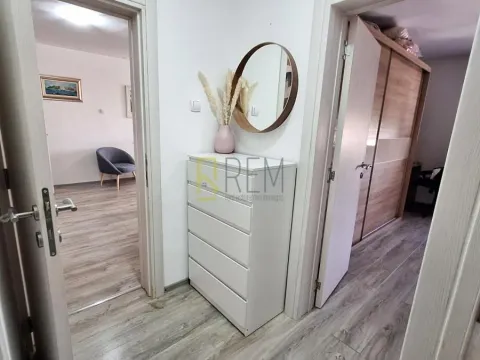 Sale, two bedroom apartment, 72m², Lepa Kata, Podgorica - image 6