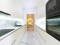 Izdavanje, trosoban stan, 142m², Gorica C, Podgorica - image 10