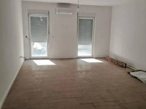 Prodaja, trosoban stan, 165m², Kalimanj, Tivat - image 2