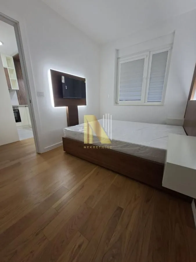 Izdavanje, jednosoban stan, 35m², Sajmište, Novi Sad
