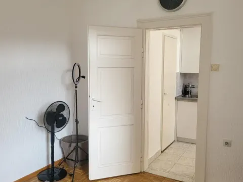 Izdavanje, stan, 16m², Stari Grad, Beograd - image 5