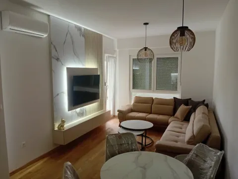 Prodaja, jednosoban stan, 45m², Zabjelo, Podgorica - image 15