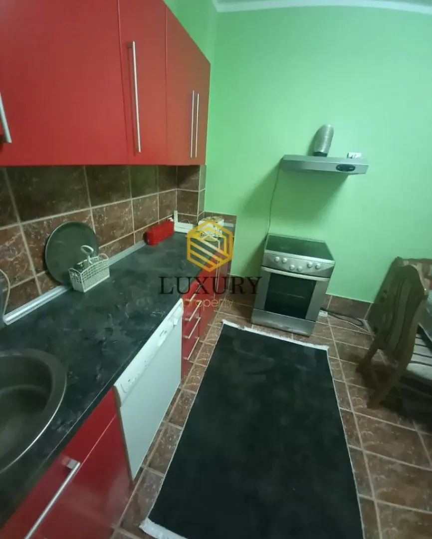 Rent, three bedroom apartment, 850m², Nova Dalmatinska, Podgorica