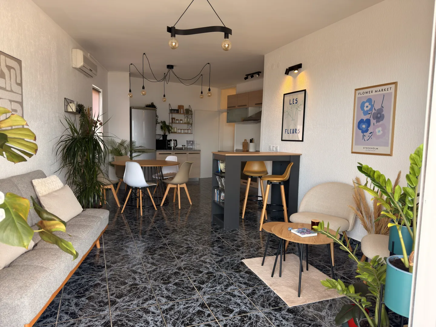 Prodaja, dvosoban stan, 68m², Babin Do, Budva