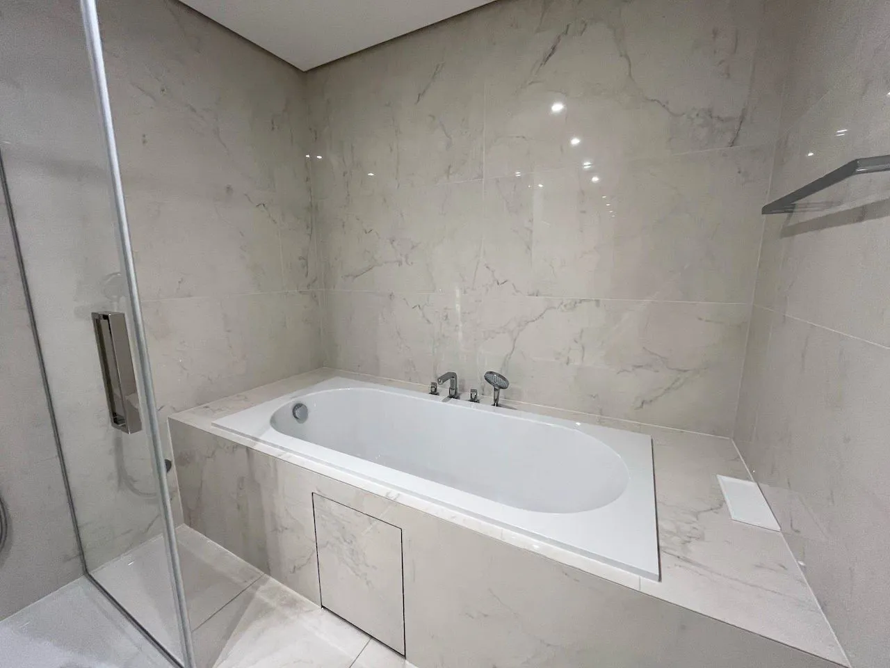 Sale, apartment, 172m², Dukley Gardens, Budva
