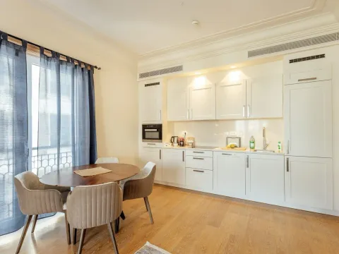 Izdavanje, jednosoban stan, 67m², Porto Montenegro, Tivat - image 3