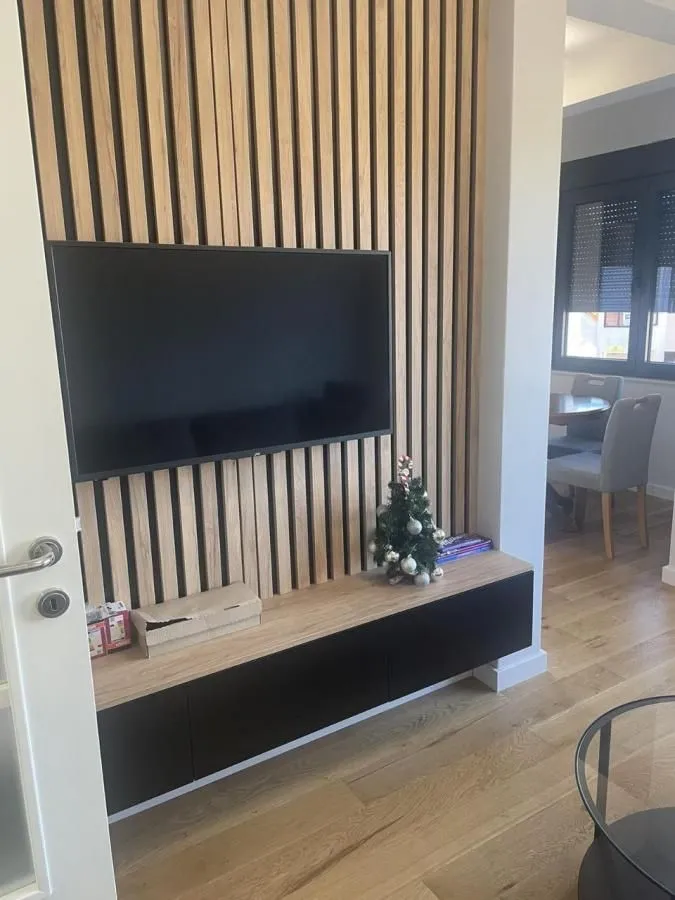 Rent, two bedroom apartment, 67m², Kalimanj, Tivat