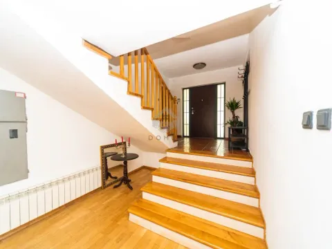 Izdavanje, kuća, 280m², Gorica C, Podgorica - image 11