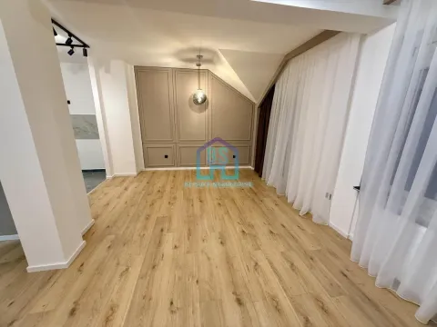 Prodaja, dvosoban stan, 58m², Centar, Novi Sad - image 2