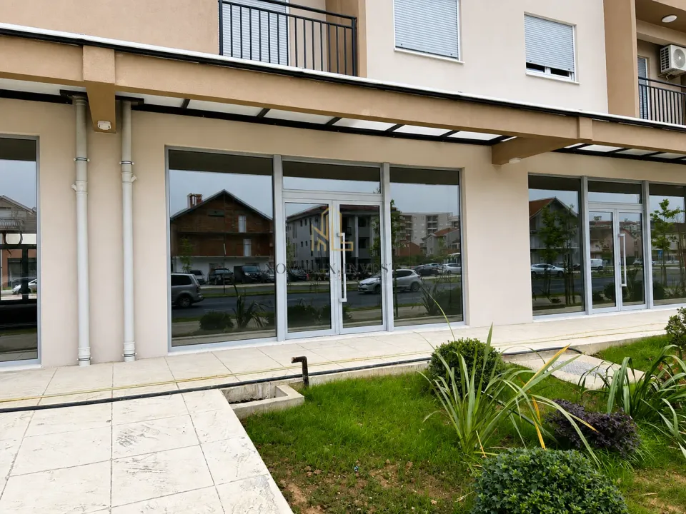 Rent, office space, 55m², Stari Aerodrom, Podgorica
