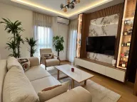 Izdavanje, jednosoban stan, 45m², City Kvart, Podgorica