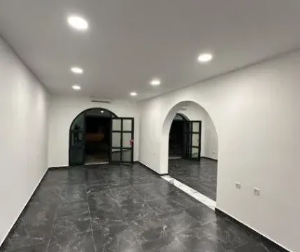 Rent, office space, 90m², Savina, Herceg Novi - image 3