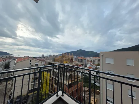 Prodaja, trosoban stan, 165m², Budva, Crna Gora - image 19