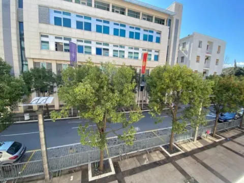 Izdavanje, poslovni prostor, 75m², Centar, Podgorica - image 2