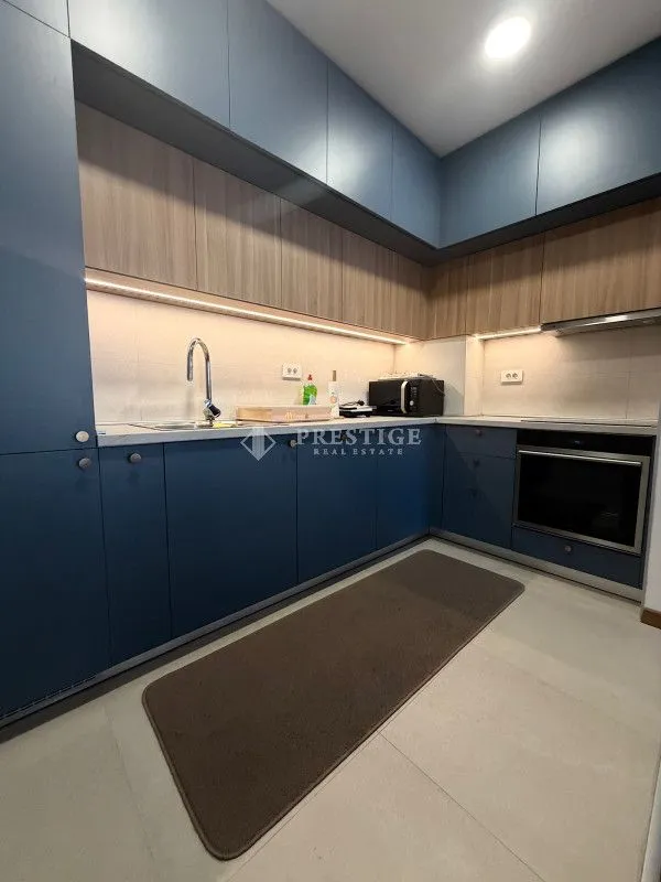 Izdavanje, dvosoban stan, 69m², Tološka šuma, Podgorica