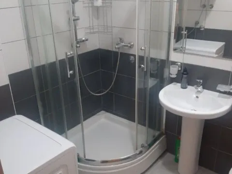 Izdavanje, jednosoban stan, 40m², Radovići, Tivat - image 7