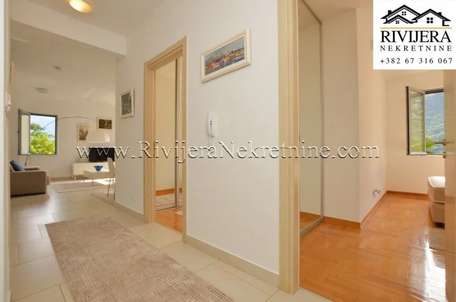 Prodaja, dvosoban stan, 96m², Morinj, Kotor