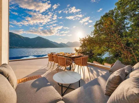 Prodaja, kuća, 414m², Dobrota, Kotor - image 12