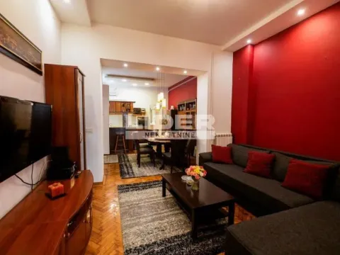 Prodaja, trosoban stan, 86m², Cvetni Trg, Vračar Sve Podlokacije - image 2