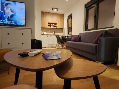 Rent, one bedroom apartment, 30m², Bečići, Budva