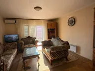 Izdavanje, dvosoban stan, 120m², Marići, Tivat - image 1