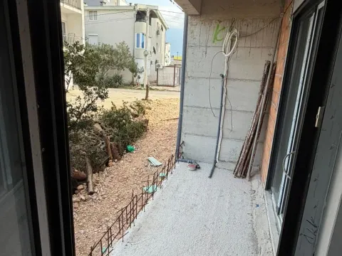 Prodaja, jednosoban stan, 47m², Centar, Bar - image 4