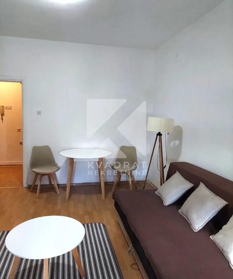 Rent, studio apartment, 30m², Centar, Podgorica
