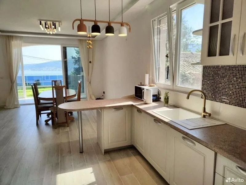 Sale, house, 270m², Baošići, Herceg Novi