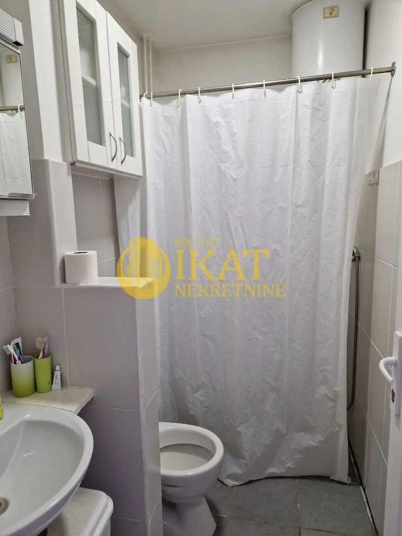 Sale, office space, 98m², Cvetkova Pijaca, Zvezdara Sve Podlokacije
