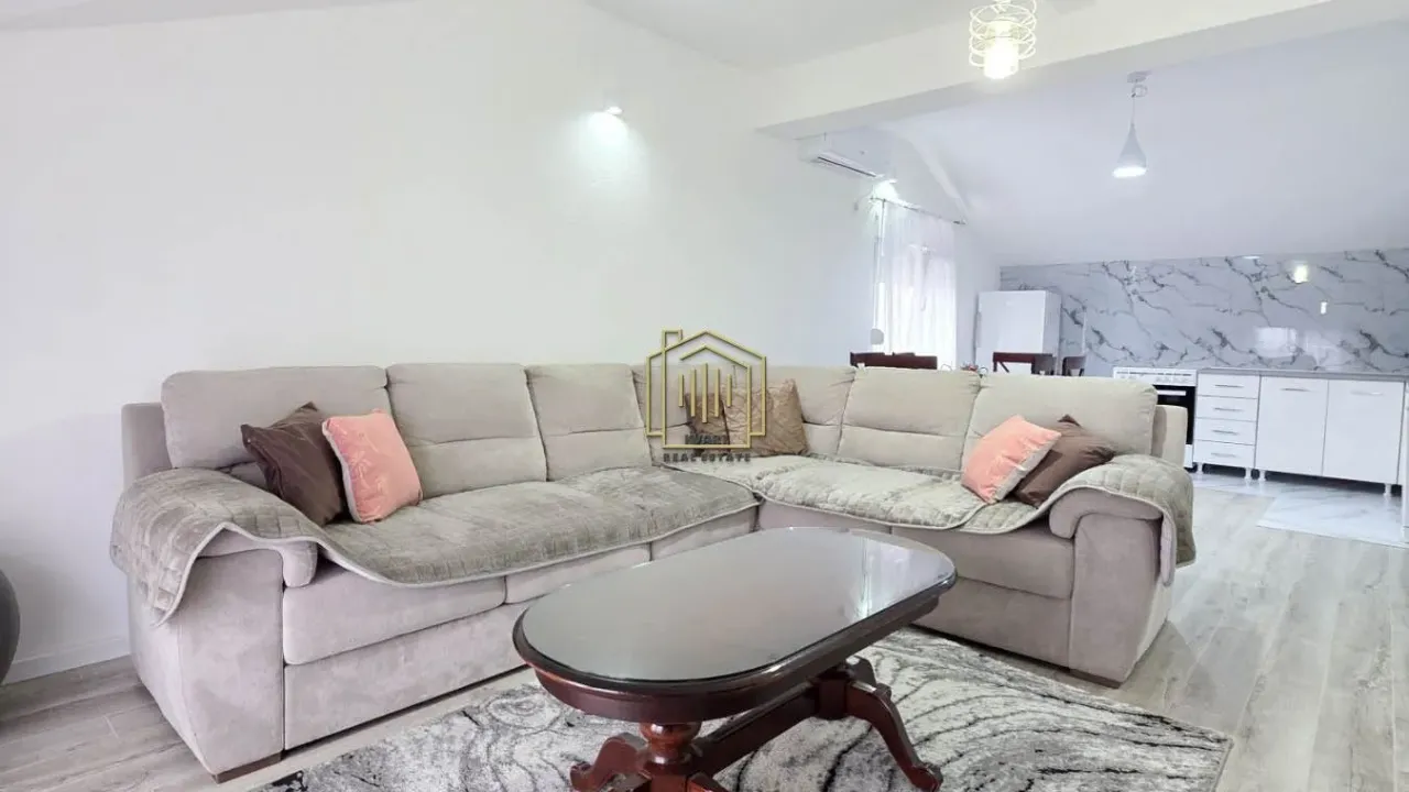 Izdavanje, dvosoban stan, 85m², Donja Gorica, Podgorica