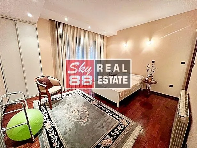Prodaja, kuća, 371m², Savski Venac, Beograd